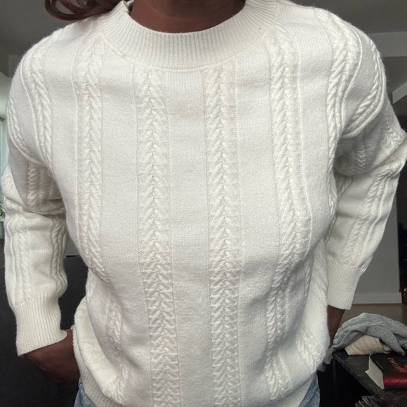 White Sweater - Picture 4 of 4